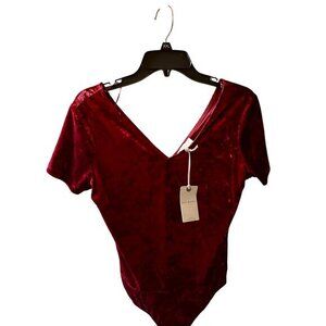 Lucky Brand Red Velvet Bodysuit Short Sleeve V-Neck Womens S